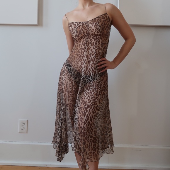 Dolce & Gabbana Dresses & Skirts - Dolce & Gabbana Leopard Print Babydoll Dress